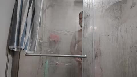 Snapshot of handsomedaddy198923 chatting on 10/30/25, 07:14 handsomedaddy198923 online show from 10/30/25, 07:14