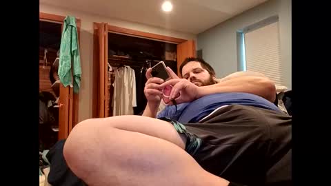 Snapshot of handsomedaddy198923 chatting on 11/03/25, 08:43 handsomedaddy198923 online show from 11/03/25, 08:43