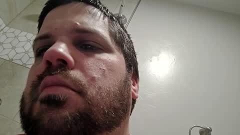 Snapshot of handsomedaddy198923 chatting on 11/09/25, 07:28 handsomedaddy198923 online show from 11/09/25, 07:28