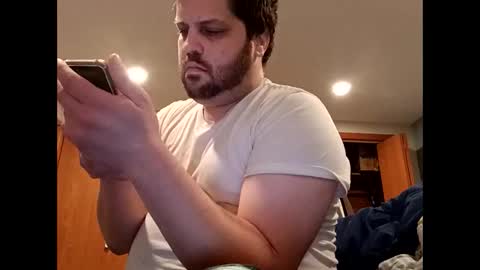 Snapshot of handsomedaddy198923 chatting on 11/10/25, 06:18 handsomedaddy198923 online show from 11/10/25, 06:18