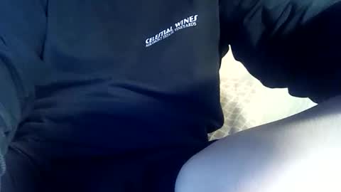 handsumload_11 online show from 11/19/25, 09:53