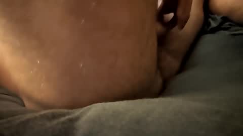 Snapshot of handyhairy chatting on 10/18/25, 02:14 Harry online show from 10/18/25, 02:14