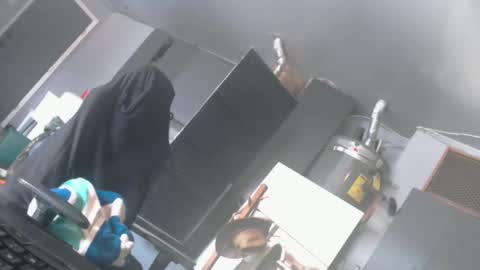 Handystudman online show from 12/06/24, 07:01