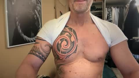 hanky online show from 01/28/25, 01:38