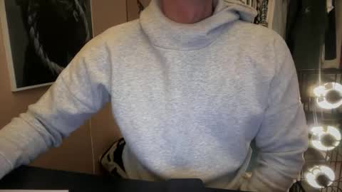 hanky online show from 02/05/25, 07:18