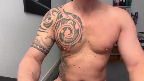 hanky online show from 11/07/25, 07:52