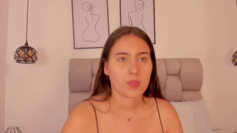 hanna__evans_ online show from 09/27/25, 02:33