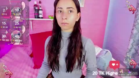 Snapshot of hanna_azumi_ chatting on 11/01/25, 08:33 hanna online show from 11/01/25, 08:33