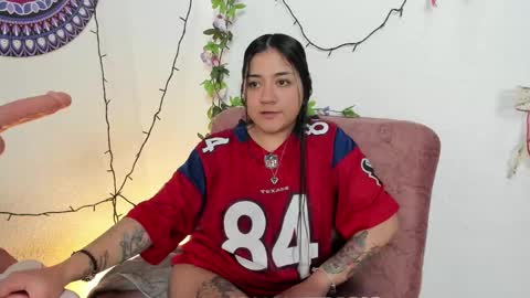 Snapshot of hanna_moore1 chatting on 12/09/24, 10:41 Camila online show from 12/09/24, 10:41