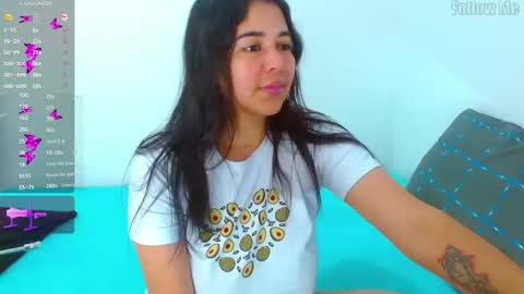 Snapshot of hannaagt chatting on 11/17/25, 09:42 hannaagt online show from 11/17/25, 09:42