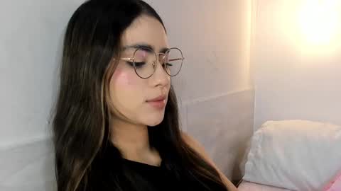 Hanna Connor online show from 10/03/25, 11:51
