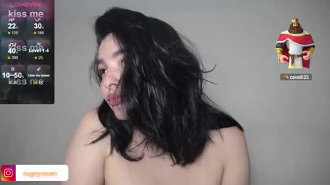 Snapshot of hannaconor chatting on 01/20/25, 02:01 Aurora Sky online show from 01/20/25, 02:01