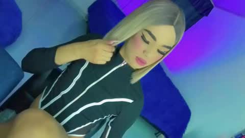 hannah backers online show from 11/05/25, 11:27