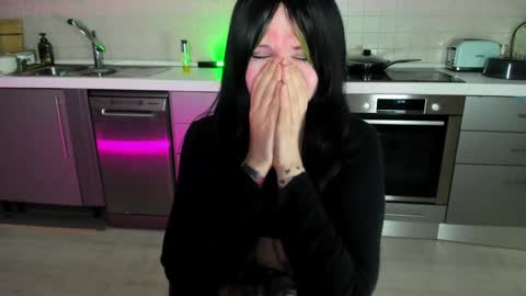 Snapshot of hannah_chaos chatting on 03/03/25, 07:39 Hannah online show from 03/03/25, 07:39
