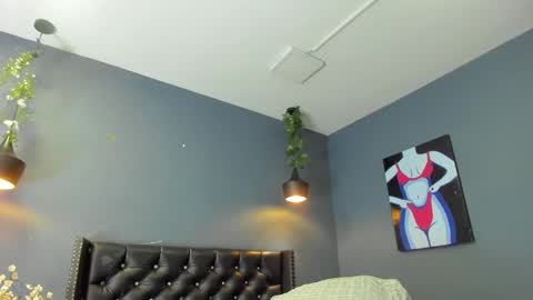 HANNAH MILLER online show from 01/27/25, 08:07