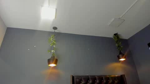 HANNAH MILLER online show from 02/27/25, 05:15