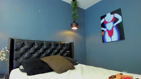 HANNAH MILLER online show from 02/28/25, 08:50