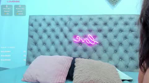 HANNAH MILLER online show from 10/02/25, 05:53