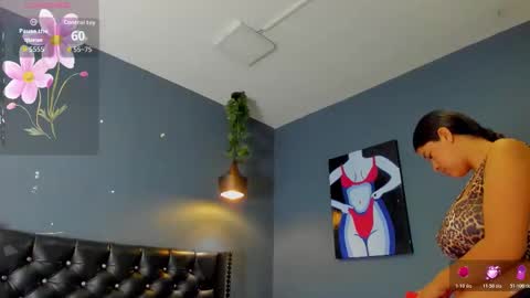 HANNAH MILLER online show from 11/08/25, 11:54