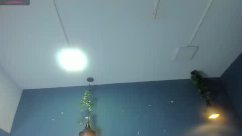 HANNAH MILLER online show from 11/14/25, 05:22