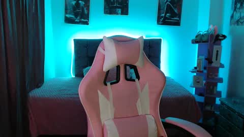 hannah_swet online show from 02/20/25, 11:21