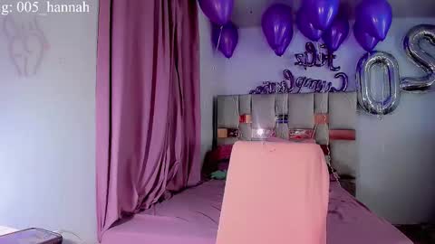 hannahsmit_ online show from 10/26/25, 04:40