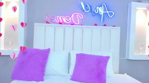 Snapshot of hannapaola chatting on 02/19/25, 11:14 HannaPaola online show from 02/19/25, 11:14