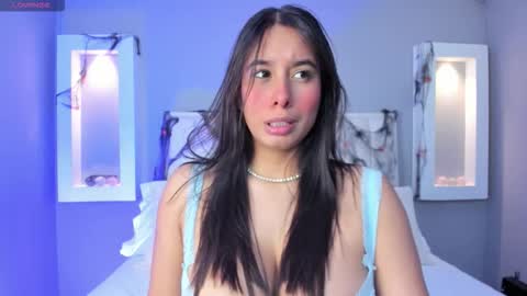 Snapshot of hannapaola chatting on 11/04/25, 10:53 HannaPaola online show from 11/04/25, 10:53