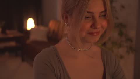 Snapshot of hannasthesia chatting on 01/13/25, 01:17 Hanna online show from 01/13/25, 01:17