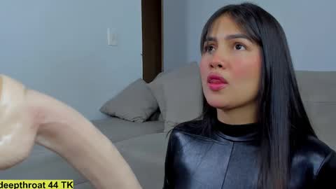 Hanna online show from 10/17/25, 02:08