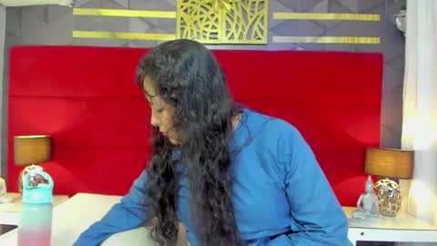 Snapshot of hanny_milf_ chatting on 12/29/24, 11:29 HANNY online show from 12/29/24, 11:29