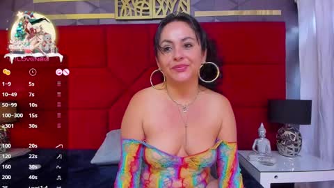 Snapshot of hanny_milf_ chatting on 01/08/25, 05:59 HANNY online show from 01/08/25, 05:59