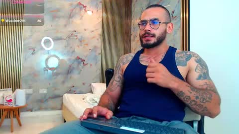 hanz_col online show from 02/06/25, 09:11