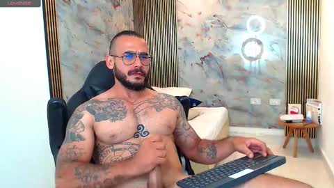 hanz_col online show from 02/23/25, 11:25