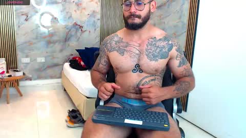 hanz_col online show from 03/01/25, 11:39