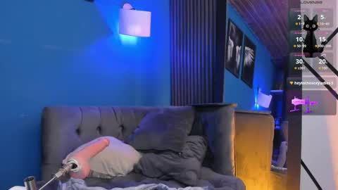 Hanzking01 online show from 10/25/25, 10:59