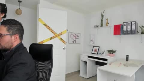 Happer Quinn  Mr Hale online show from 11/21/25, 07:12