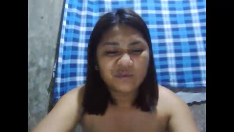 happy00725310 online show from 01/22/25, 01:42