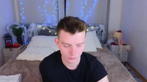 Snapshot of happy_de1mos chatting on 10/23/25, 09:57 Jack online show from 10/23/25, 09:57