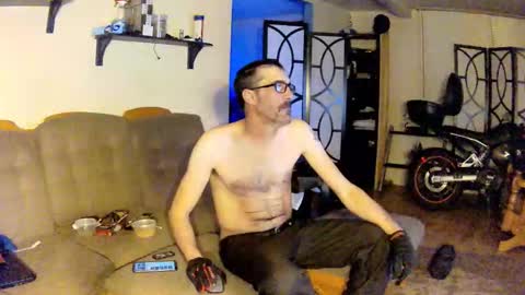 ILoveAssHoles online show from 11/18/25, 11:59