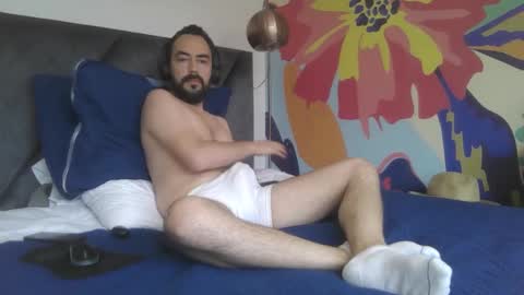 Hard cock dude online show from 09/10/25, 07:47