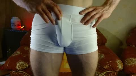 Valentino Hard online show from 02/11/25, 05:47