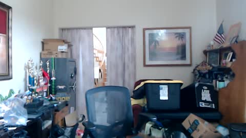 Snapshot of hardblondcouplehawaii chatting on 09/28/25, 06:57 Steele and Cassie online show from 09/28/25, 06:57