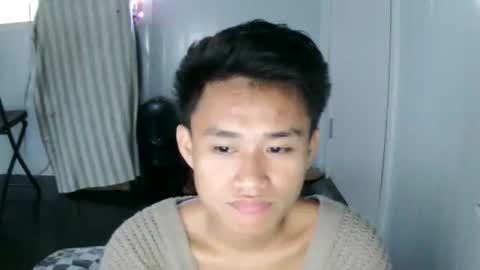 Snapshot of hardfucker_niel chatting on 10/19/25, 01:39 niel online show from 10/19/25, 01:39