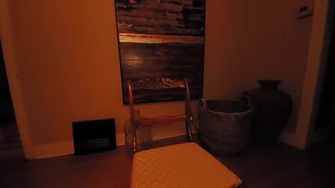 Snapshot of hardswtch chatting on 10/08/25, 05:38 Tom online show from 10/08/25, 05:38