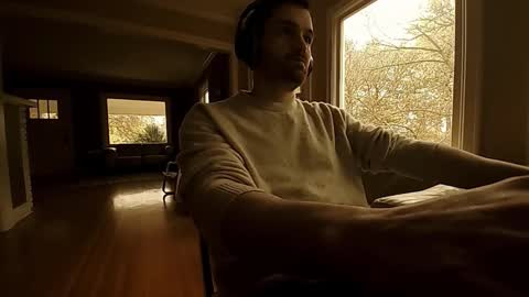 Snapshot of hardswtch chatting on 11/05/25, 09:59 Tom online show from 11/05/25, 09:59