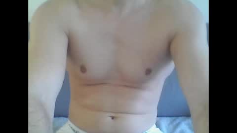 Snapshot of hardwanker75 chatting on 03/05/25, 09:27 hardwanker75 online show from 03/05/25, 09:27