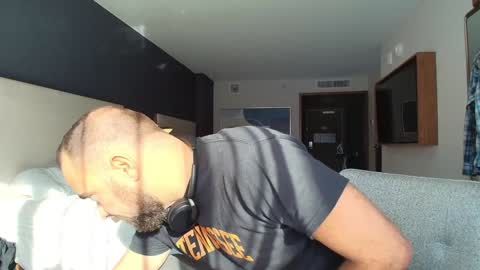 hardworkertn online show from 01/07/25, 03:33