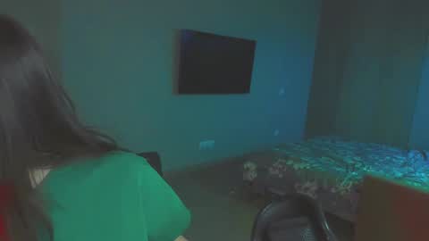 Miss Hari online show from 01/12/25, 08:36