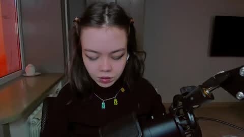 Miss Hari online show from 02/19/25, 11:17